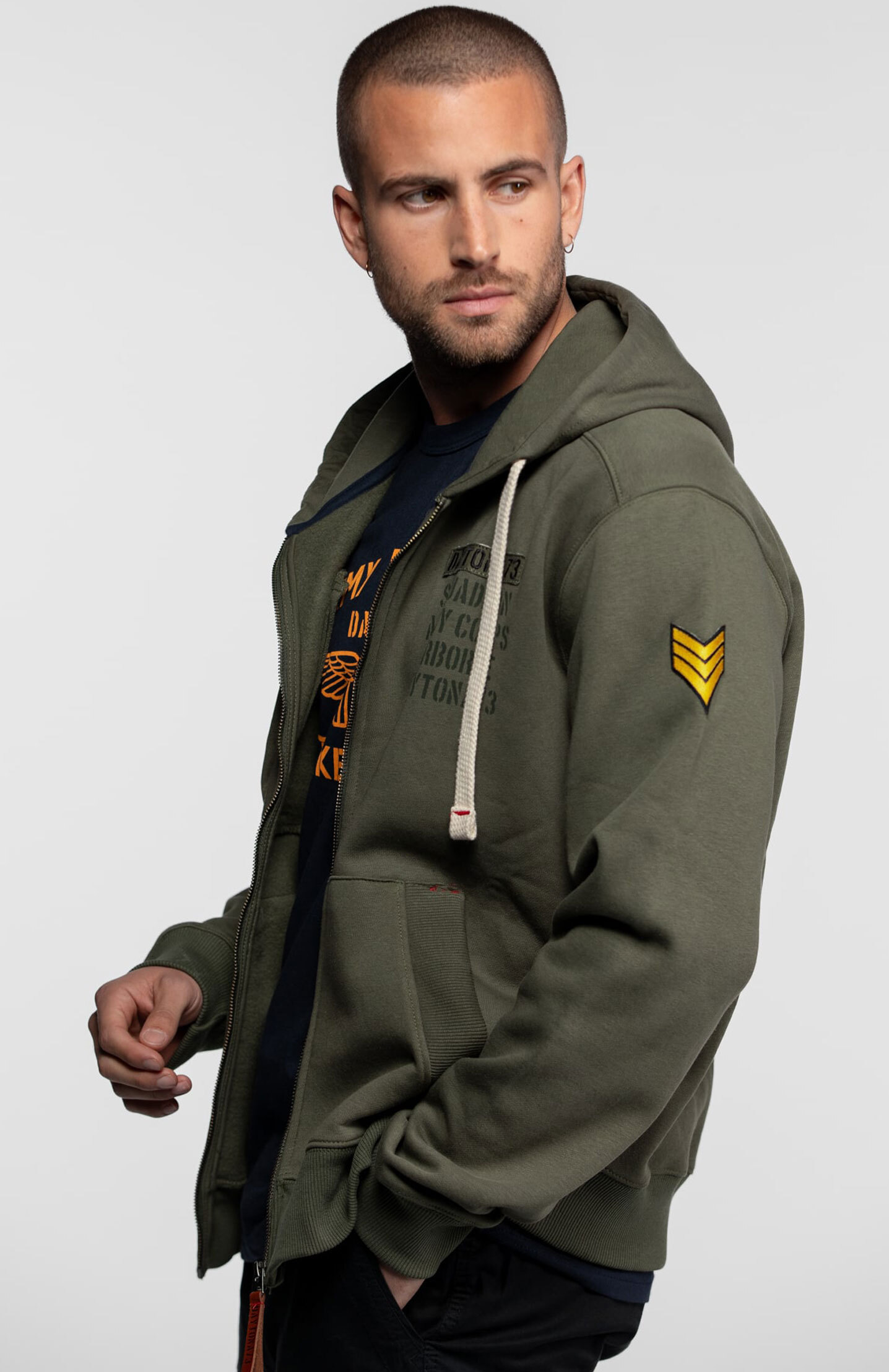 103832-castin-kaki-(2)