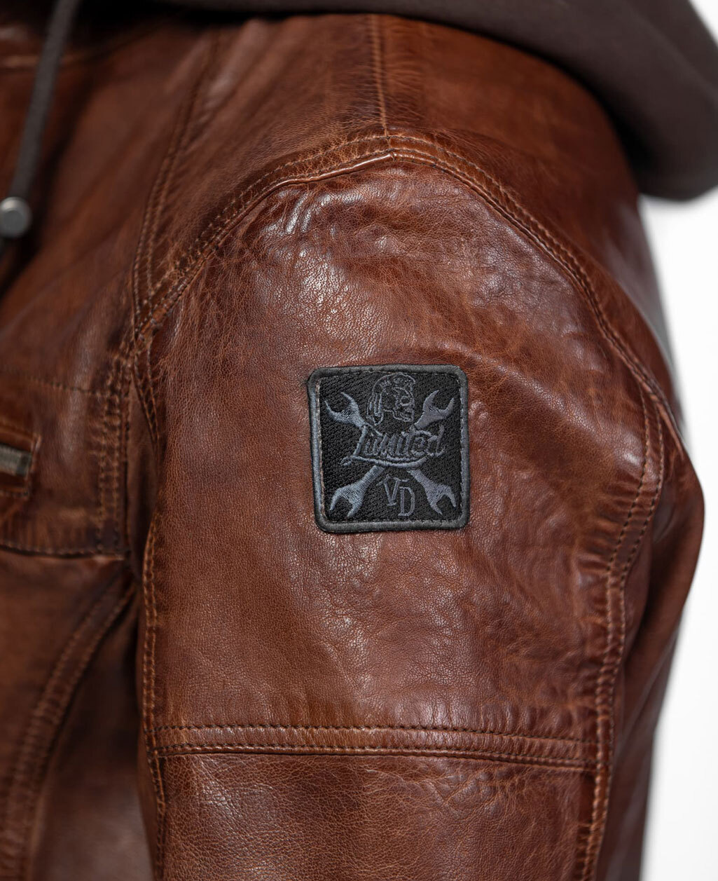 103894-DIEGO-DARK-COGNAC-(8