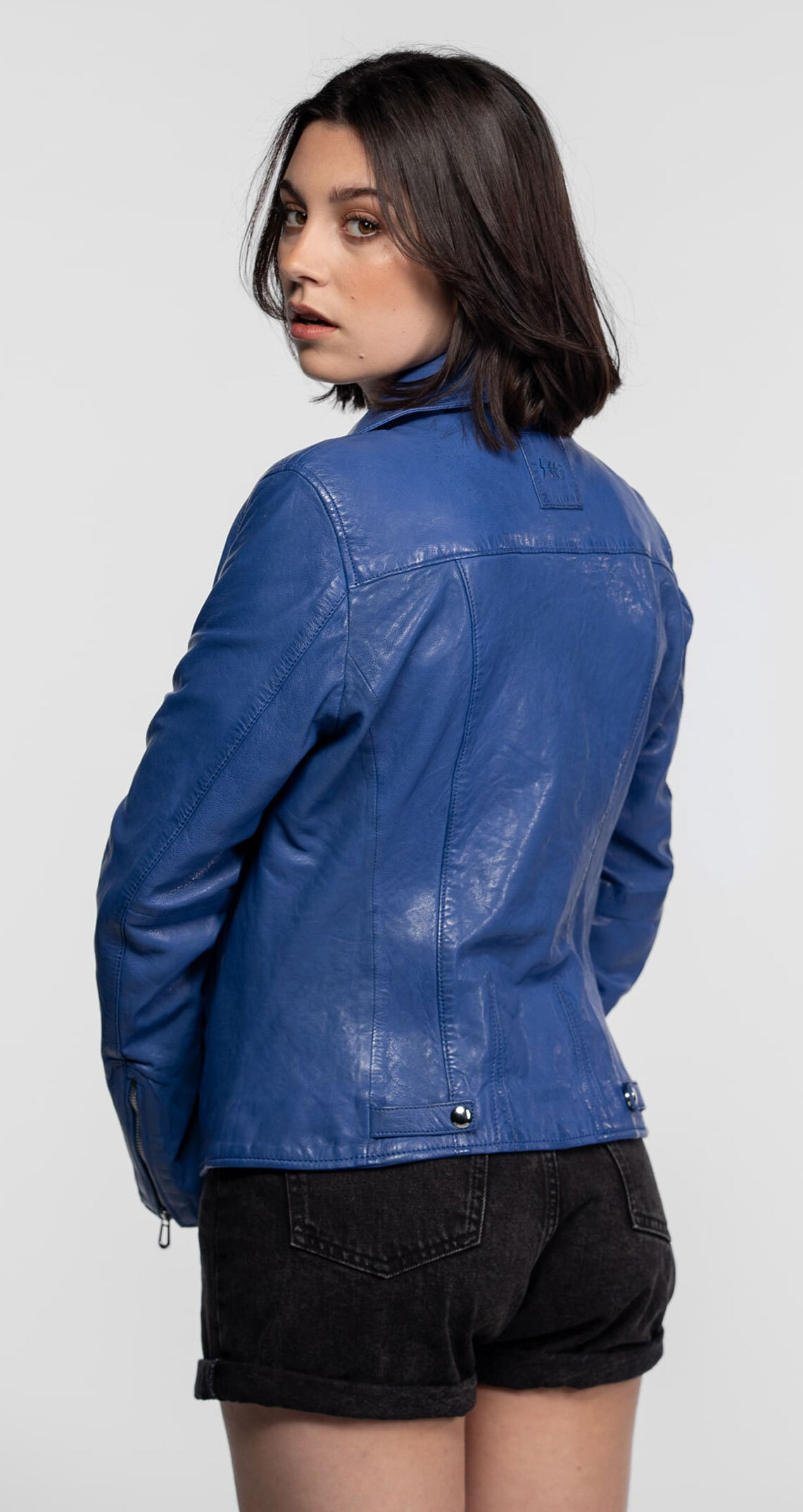 104177-anthea-cobalt-(3)