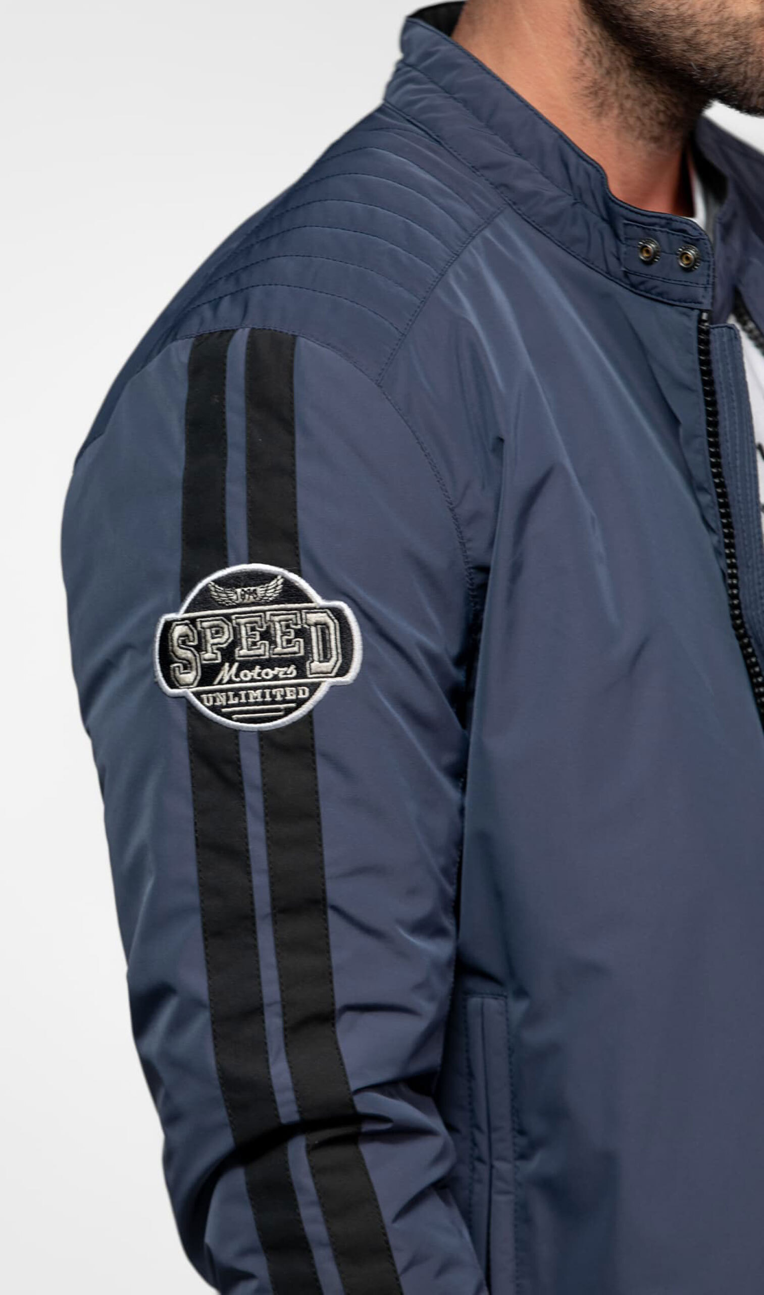 104251-HAMILTON-NAVY-(3)-mi