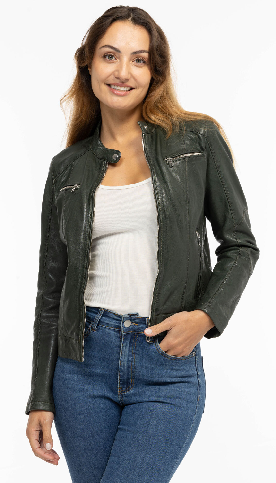 CG25-Femmes-102581-0291BD