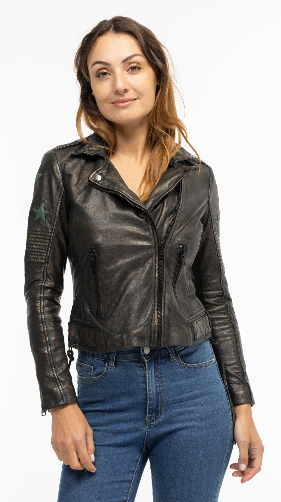 CG25-Femmes-2101-0230-0550B