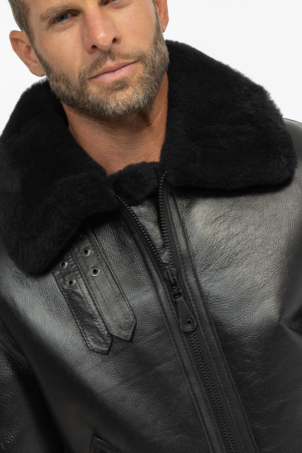 CG25-Homme-Z2101BM-6381BD