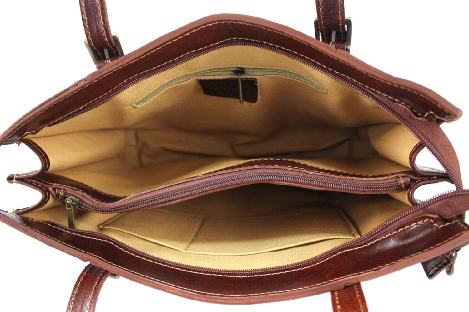 nella-marron-interieur