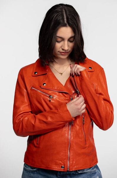 104177-anthea-spicy-(4)