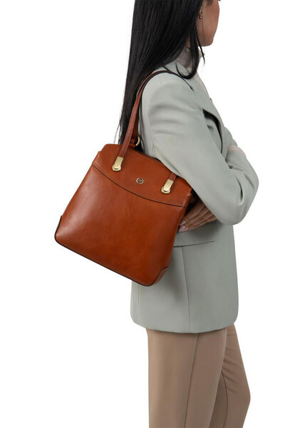 1920243-cognac-principal