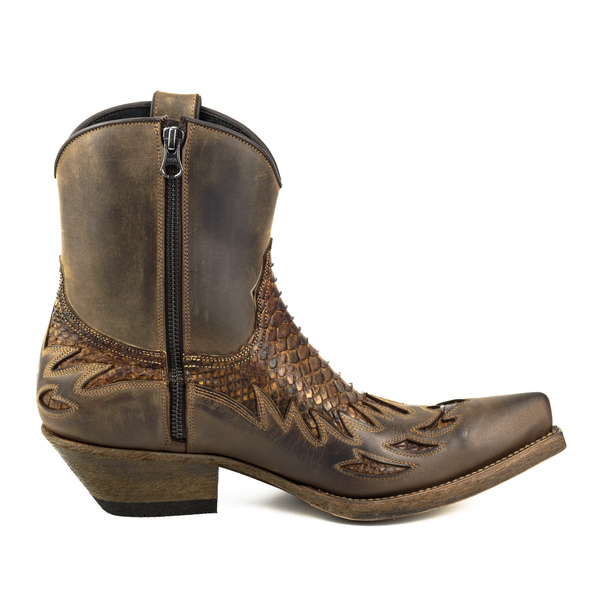 boots 012 mayura crazy old sadale piton tierra mate (7)