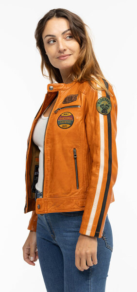 CG25-Femmes-103846-0522BD