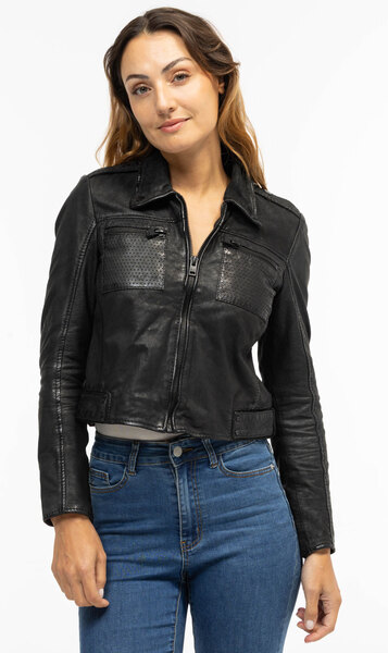 CG25-Femmes-21010247-0114BD