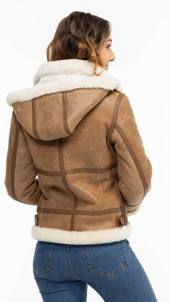 CG25-Femmes-Bombardier-F-03