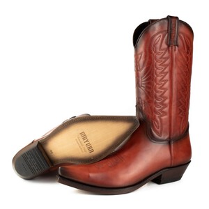 mayura-boots-1920-vintage-conac-4729